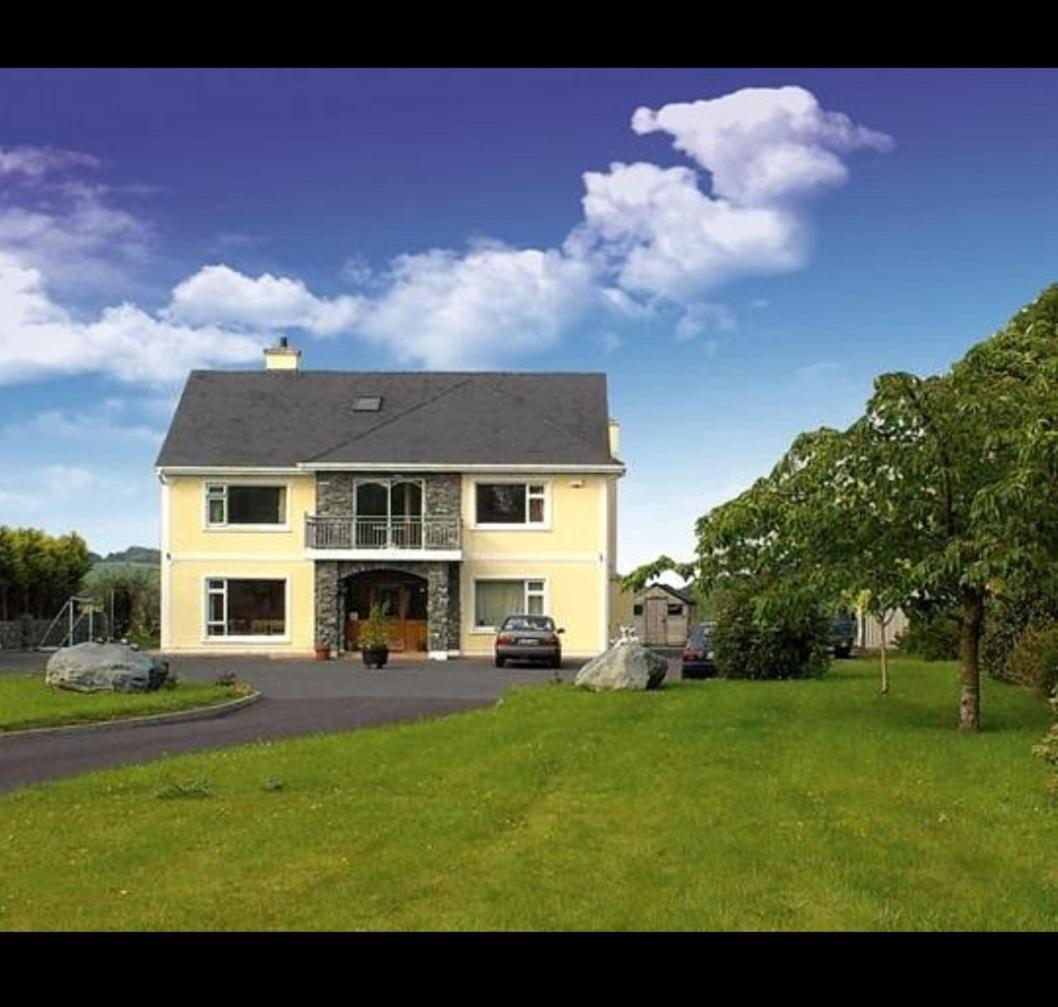 Dunn Court House Bed and Breakfast Killarney Exterior foto